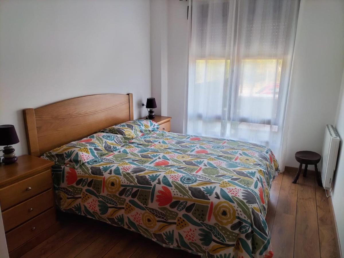 Apartamento Montes de Lillo Puebla de Lillo Exterior foto